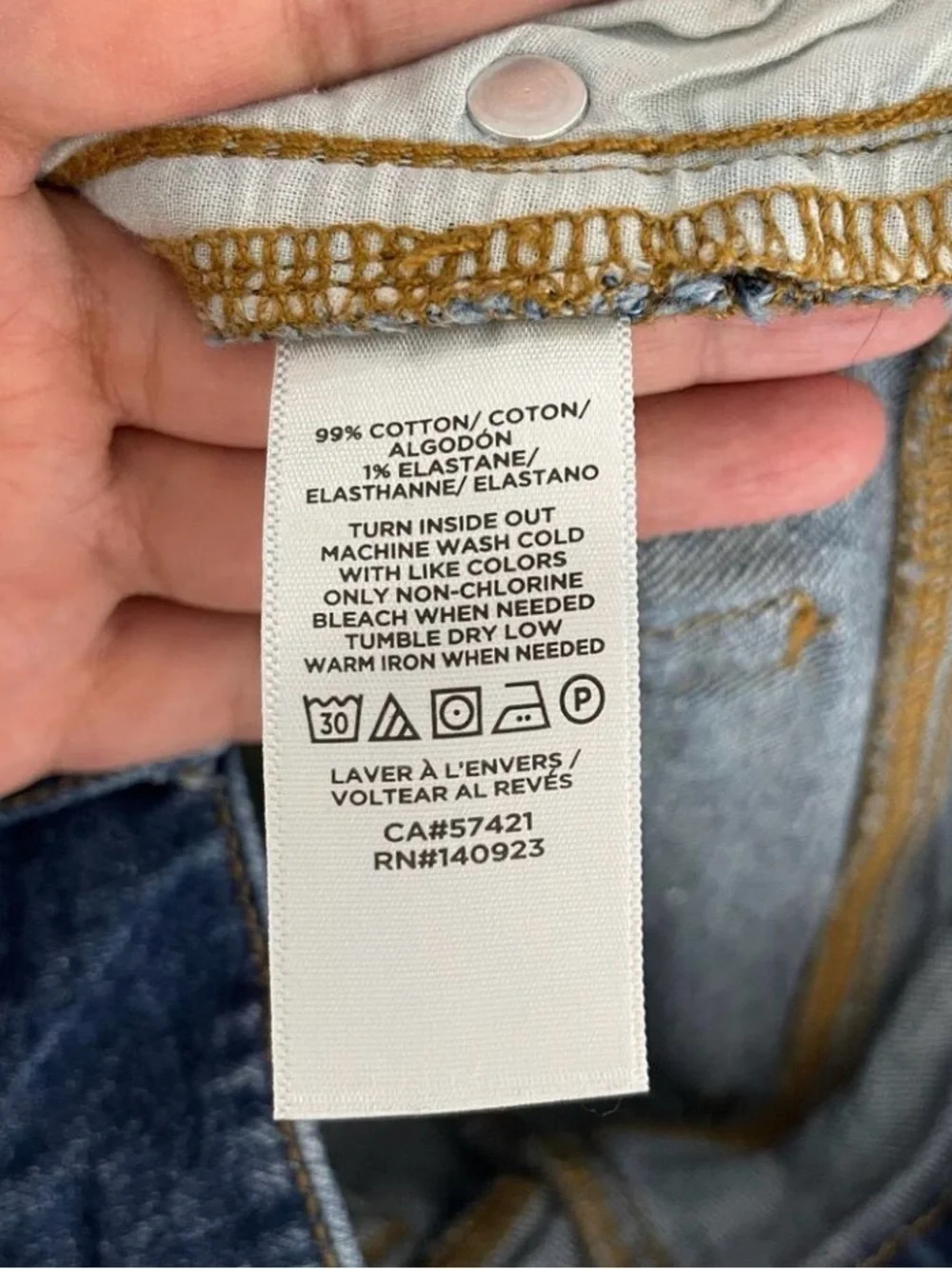 ♥️ LOFT Mid Rise Denim Shorts Size 27/4 Medium Wash Jean Shorts